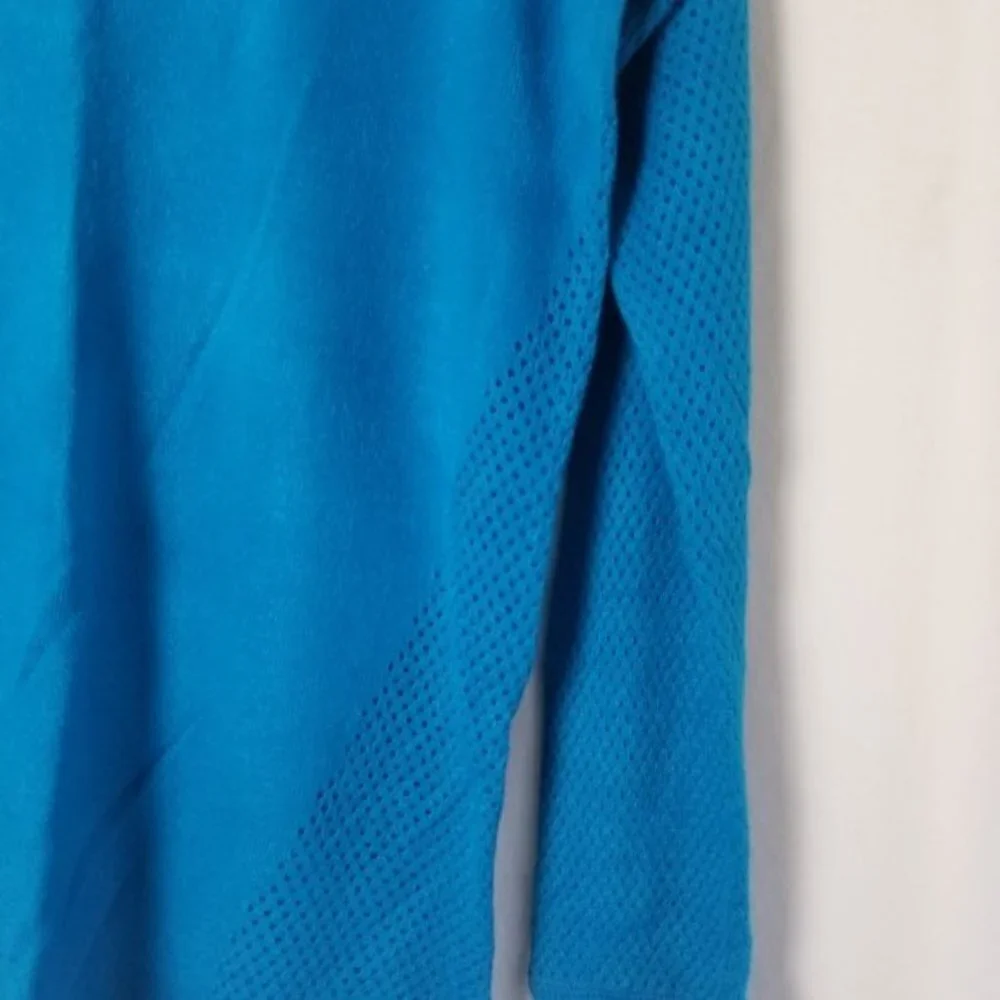 NWT Sweet Romeo turquoise sweater size S (185)